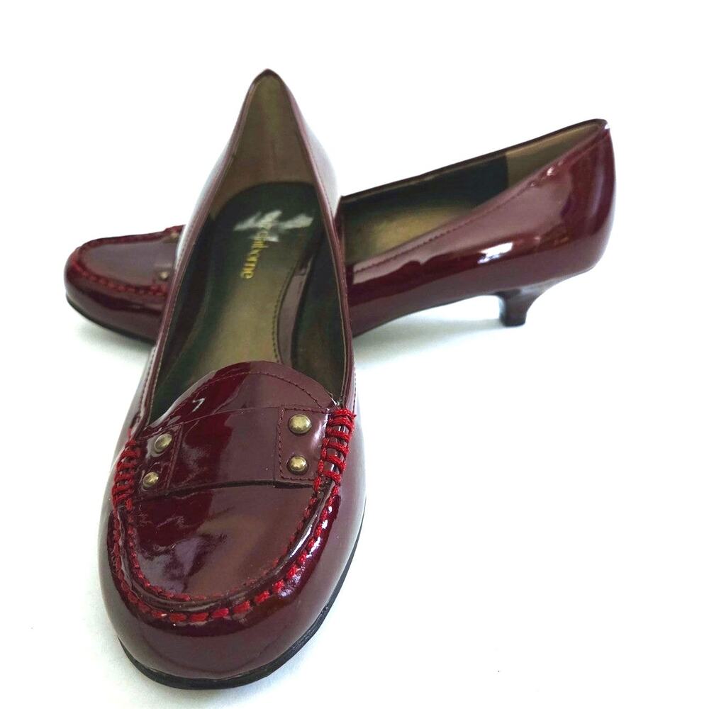 Liz Claiborne Jenson Moc-Toe Burgundy Red Patent Leather Kitten Heel Pumps Sz 8